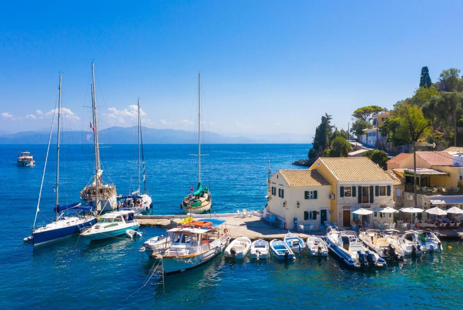 Villa Nionios Vlachopoulatika Ngoại thất bức ảnh