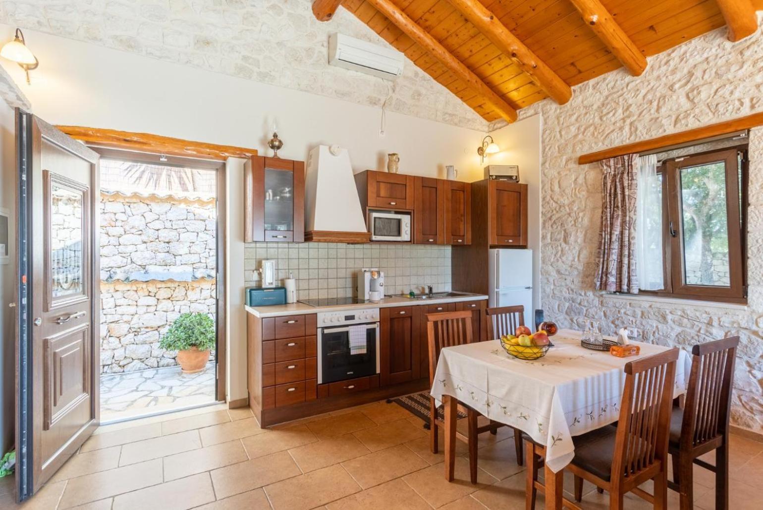 Villa Nionios Vlachopoulatika Ngoại thất bức ảnh